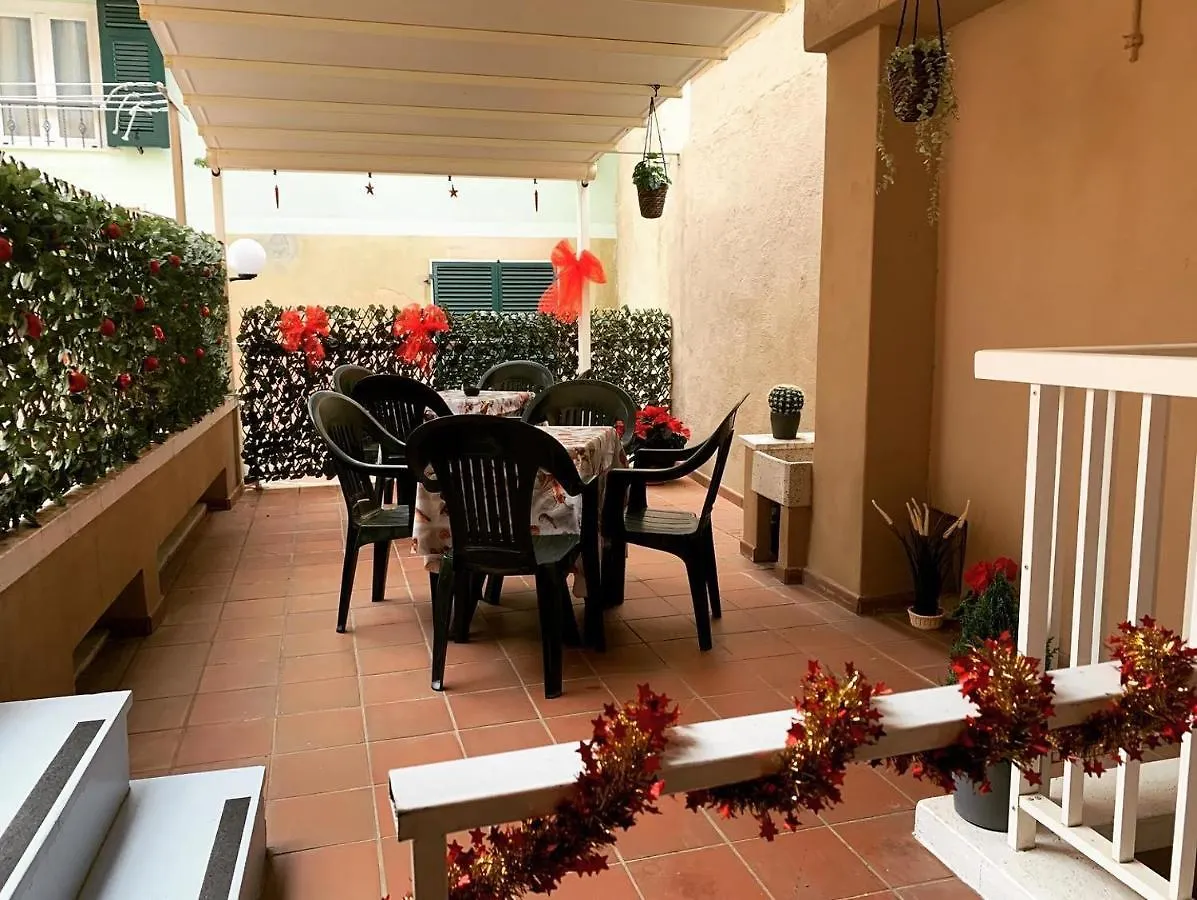Hotel Aurora ヴァラッツェ 3*,  イタリア